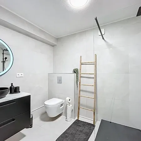 Apartment Escapade Confortable Et Chic Parking Et Velo-box